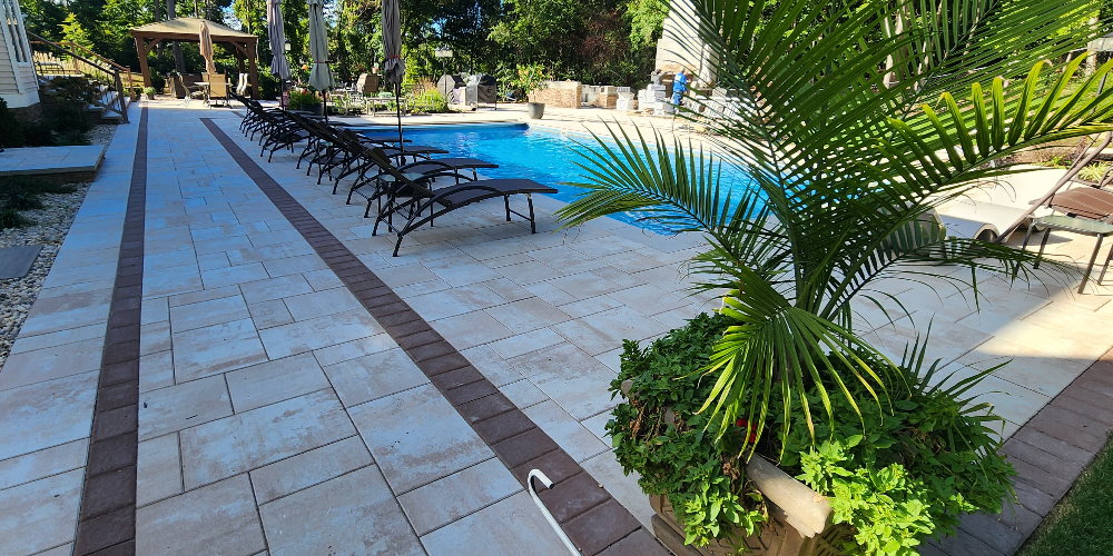 Pool Patio with Cambridge XL pavers Sandstone Blend